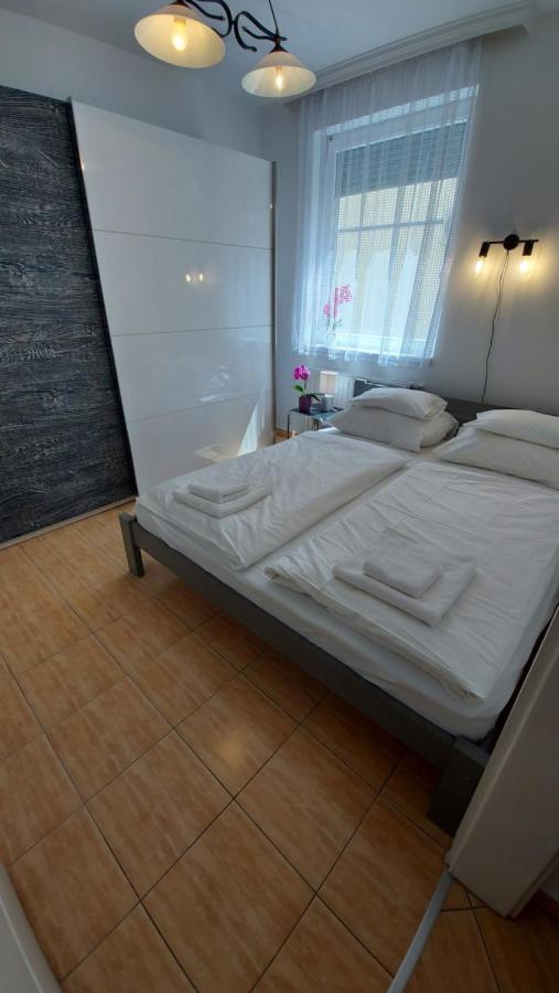 Amulett Suite Apartment Hajdúszoboszló Esterno foto